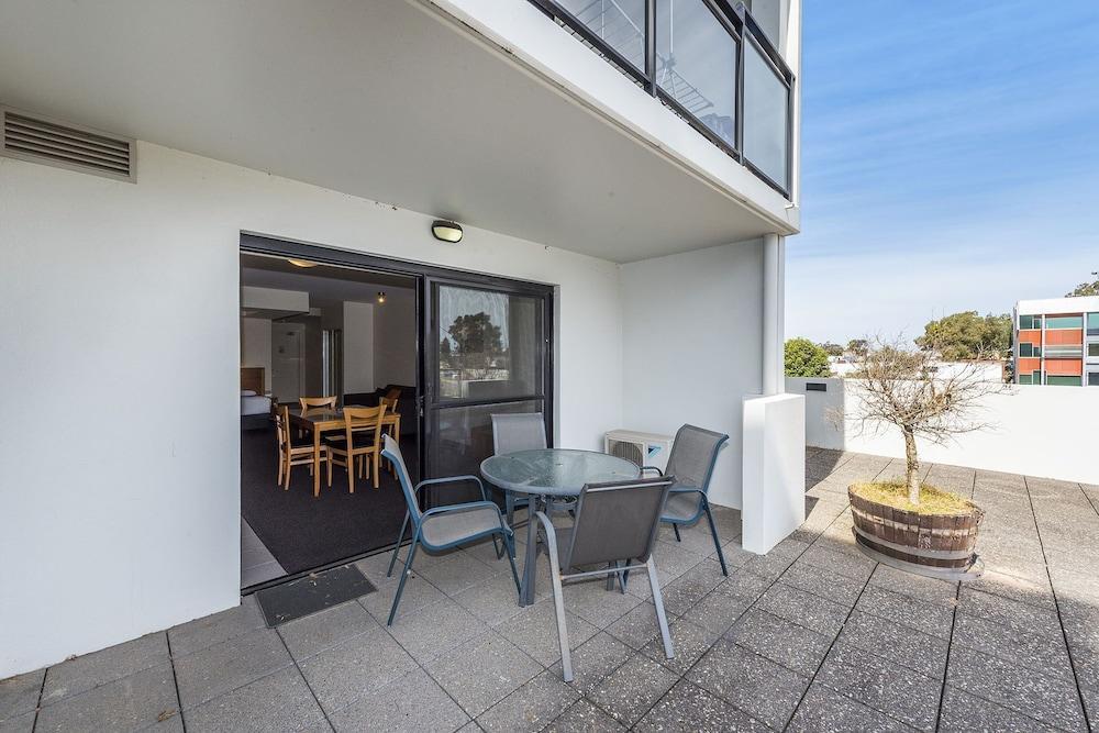 Assured Ascot Quays Apartment Hotel Perth Exterior foto